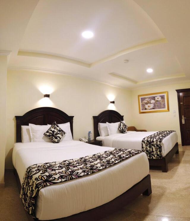 Real De La Peña 2 Hotel *